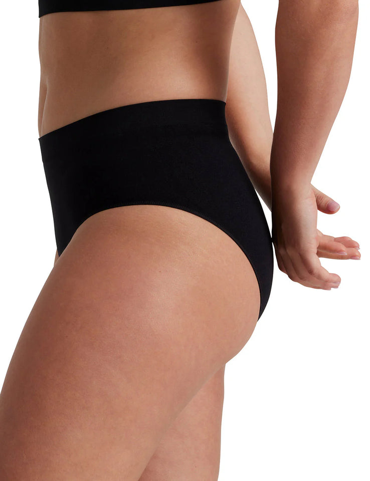 Bare Essentials Midi Brief – Black | Seamfree Comfort & Sustainable Everyday Wear1