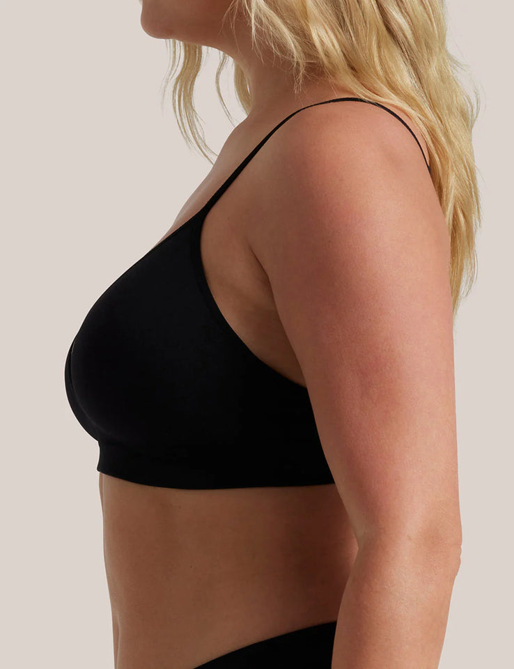 Bare Essentials Moulded Wirefree Bra – Black | Comfortable & Sustainable1