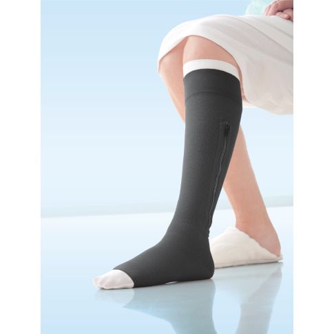 JOBST® UlcerCARE Hosiery Kit
